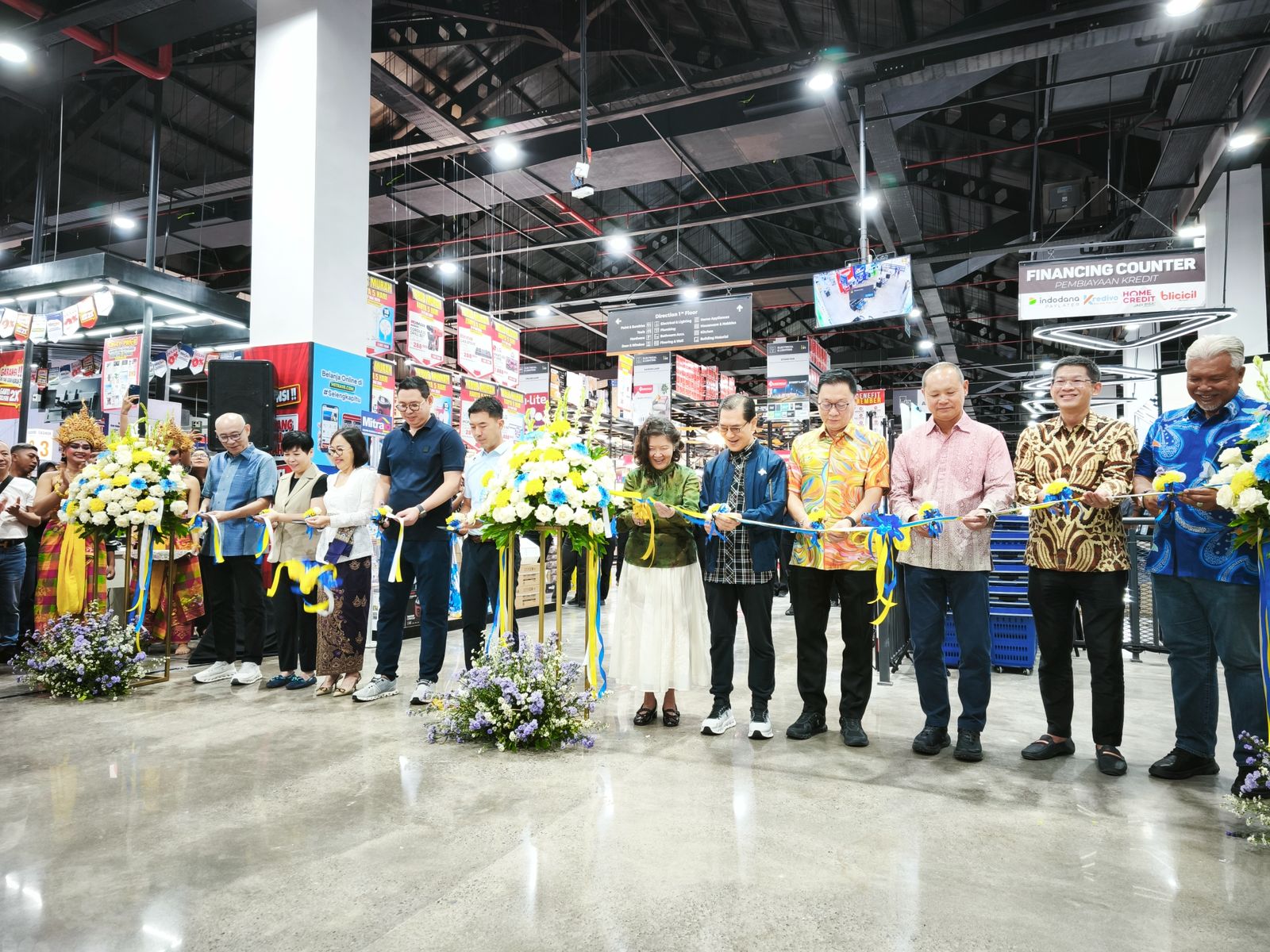 Grand Opening Mitra10 Imam Bonjol, Bali